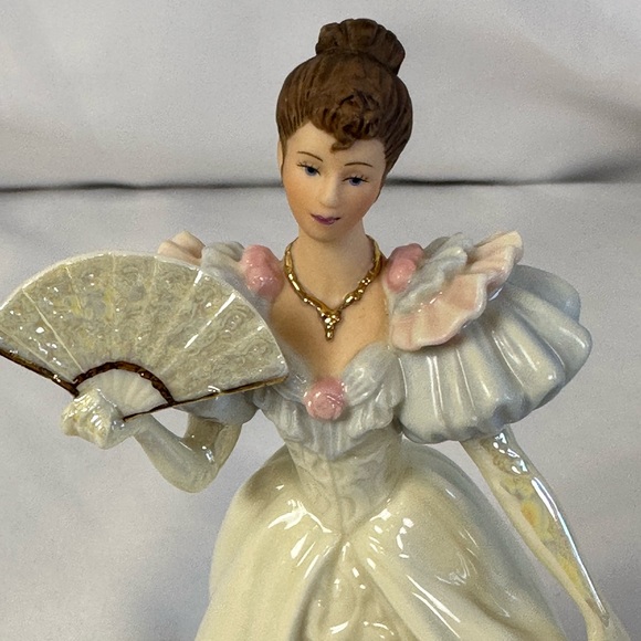 Lenox Beauty at the Ball Figurine. - Picture 6 of 10